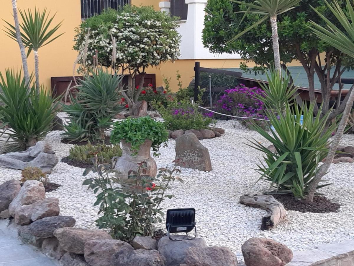 Villa Saige , Piscina Con Idromassaggio Alghero Eksteriør billede