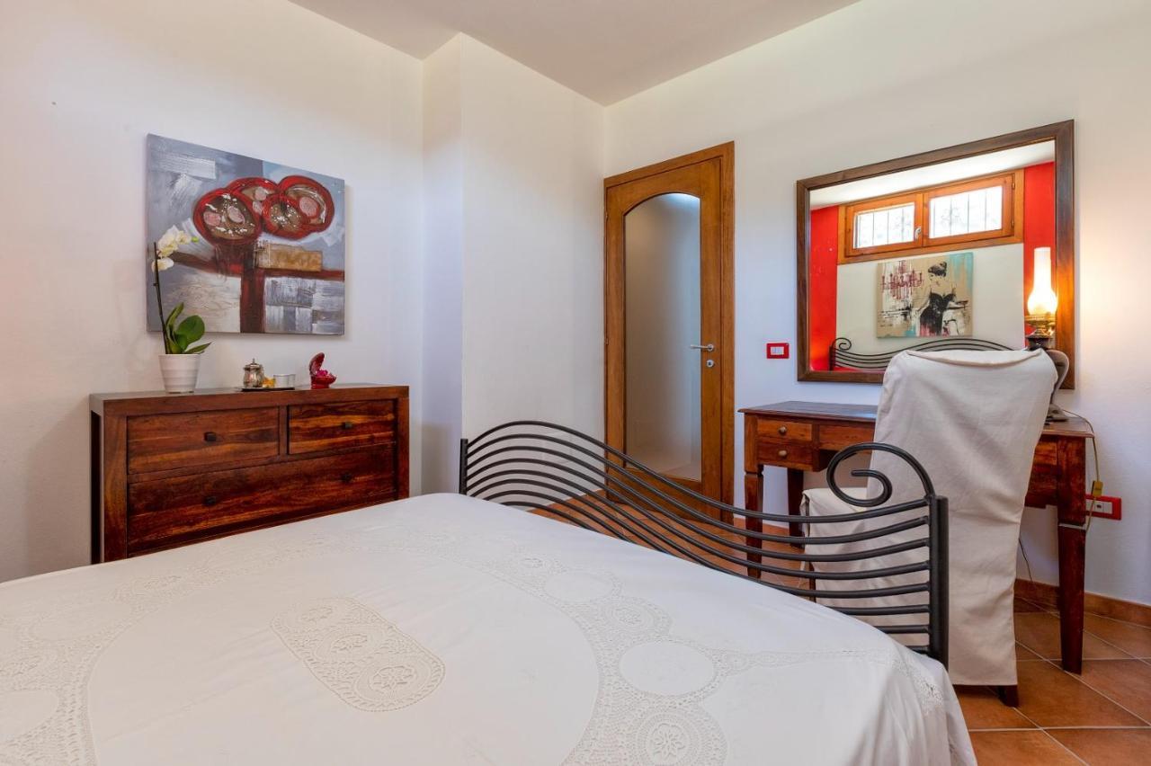 Villa Saige , Piscina Con Idromassaggio Alghero Eksteriør billede