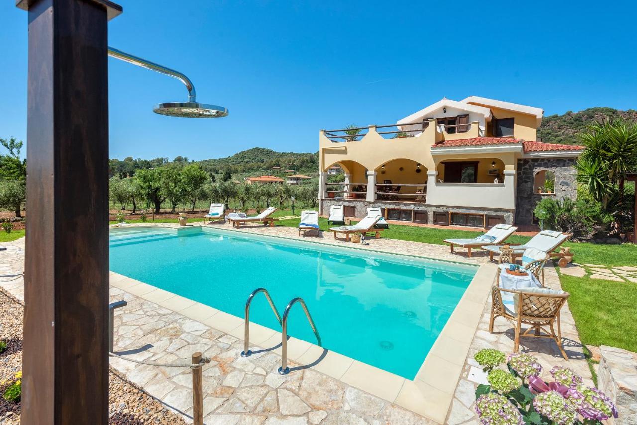 Villa Saige , Piscina Con Idromassaggio Alghero Eksteriør billede