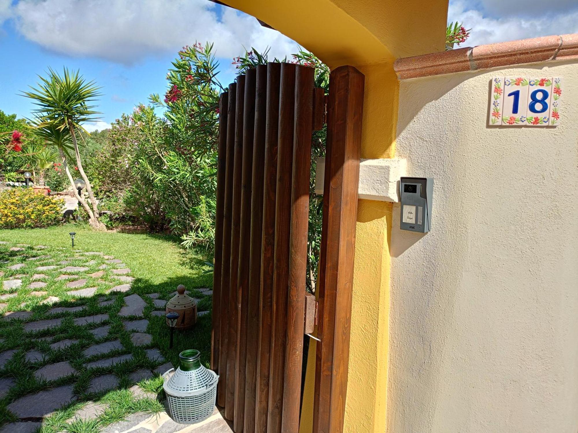 Villa Saige , Piscina Con Idromassaggio Alghero Eksteriør billede