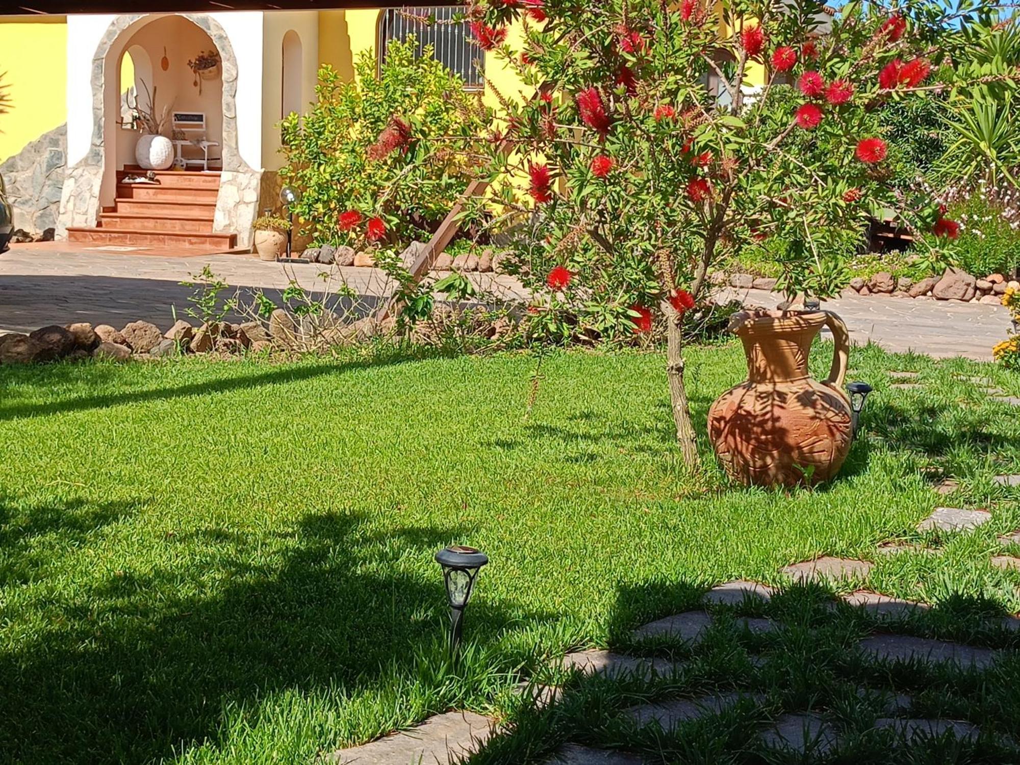 Villa Saige , Piscina Con Idromassaggio Alghero Eksteriør billede